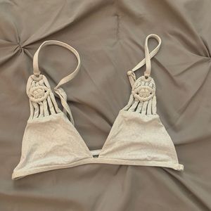 XS Frankies bikini top